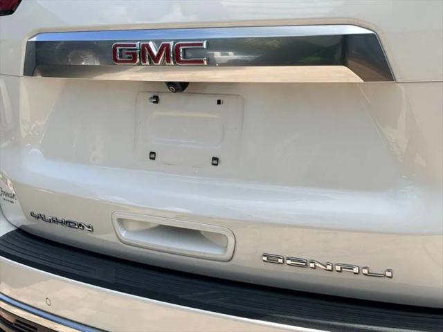 2022 GMC Yukon XL 4WD Denali