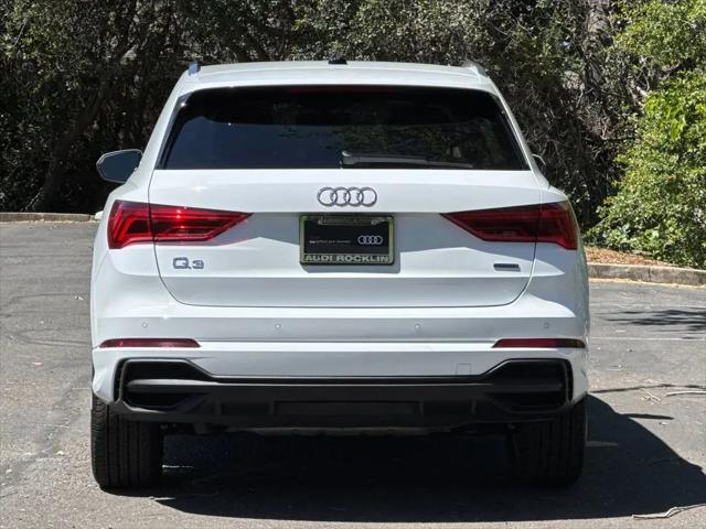 2025 Audi Q3 Premium 45 TFSI S line quattro Tiptronic