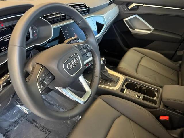 2025 Audi Q3 Premium 45 TFSI S line quattro Tiptronic