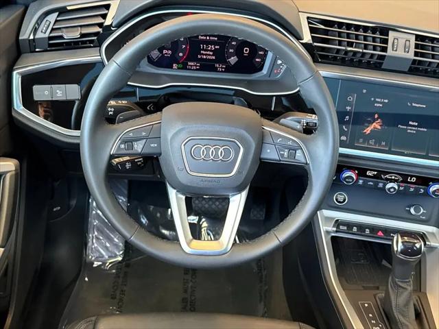 2025 Audi Q3 Premium 45 TFSI S line quattro Tiptronic