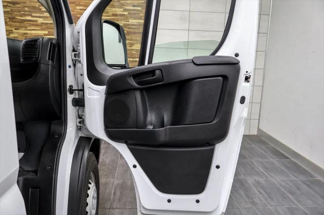 2025 Ram ProMaster 2500 Cargo Van Tradesman Low Roof 136" WB w/Pass Seat