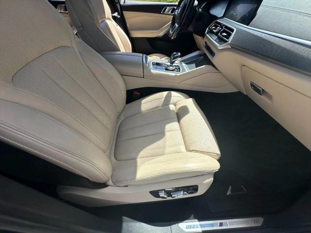 2022 BMW X6 xDrive40i
