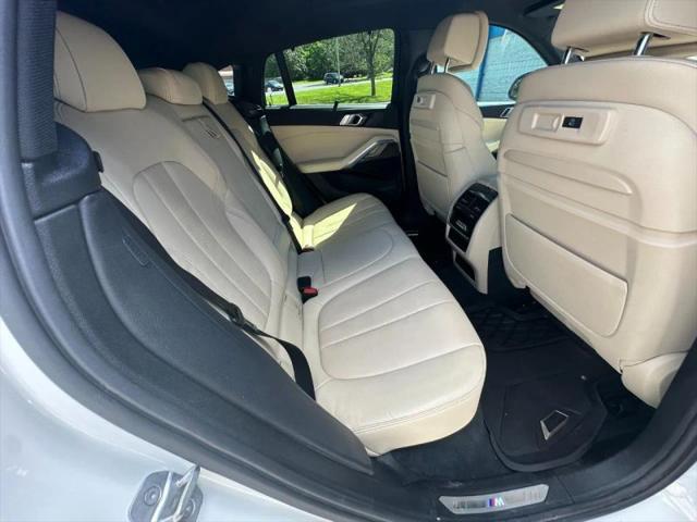 2022 BMW X6 xDrive40i