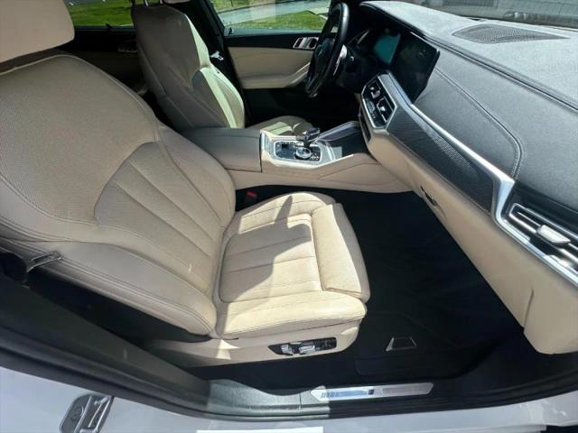 2022 BMW X6 xDrive40i