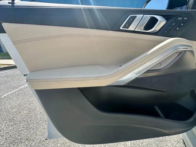 2022 BMW X6 xDrive40i