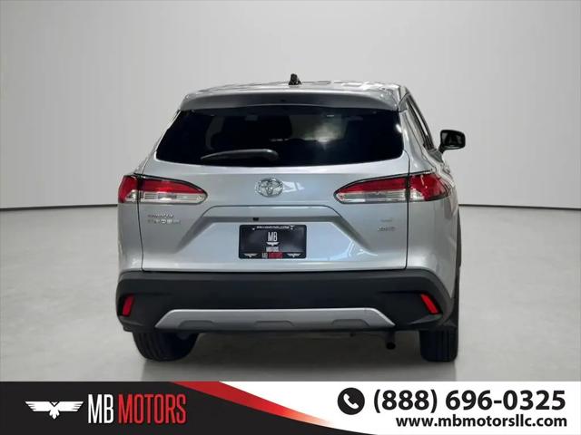 2025 Toyota Corolla Cross LE