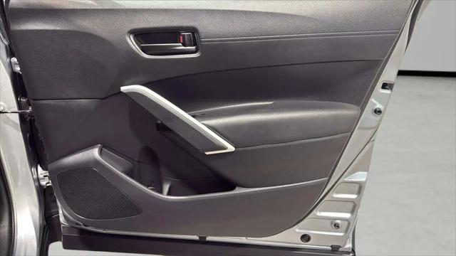 2025 Toyota Corolla Cross LE