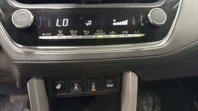 2025 Toyota Corolla Cross LE