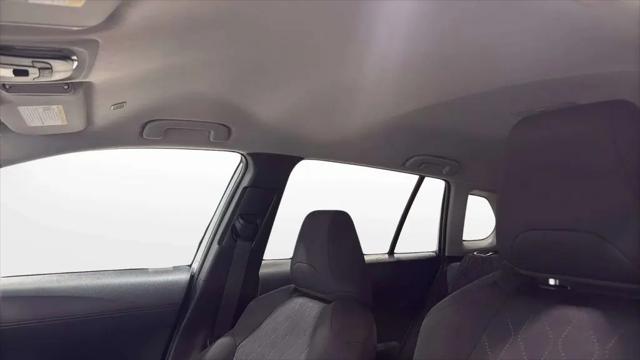 2025 Toyota Corolla Cross LE