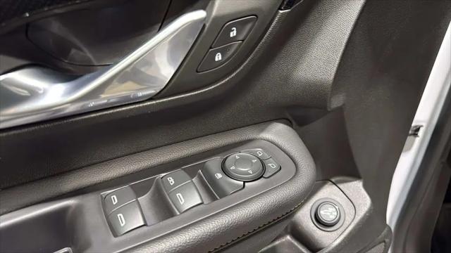 2023 GMC Terrain AWD AT4