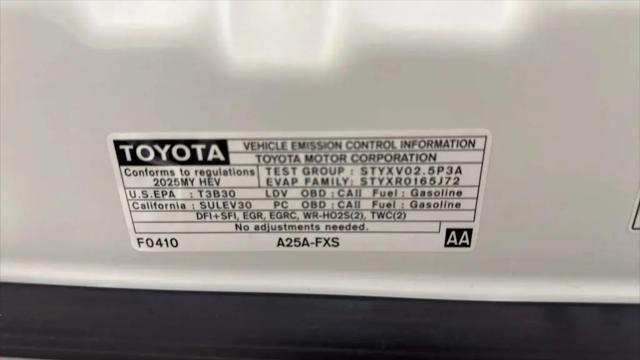 2025 Toyota Camry LE