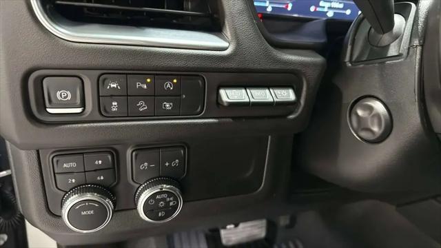 2024 GMC Yukon XL AT4