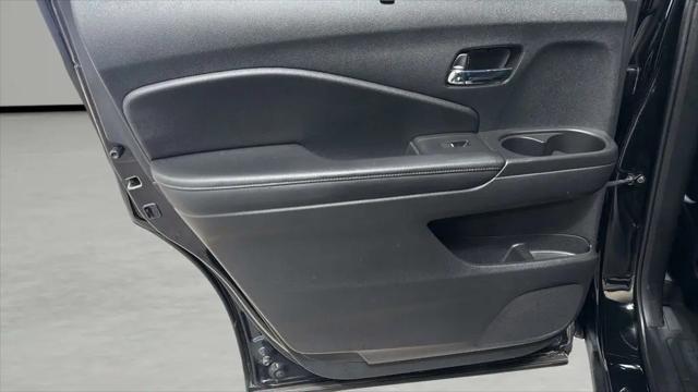 2021 Honda Pilot AWD Black Edition