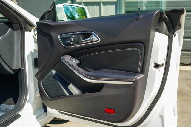 2019 Mercedes-Benz CLA 4MATIC
