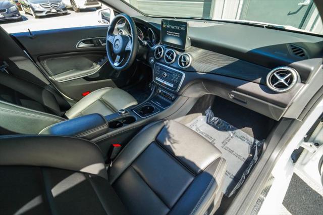 2019 Mercedes-Benz CLA 4MATIC