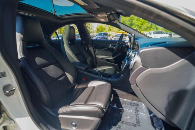 2019 Mercedes-Benz CLA 4MATIC