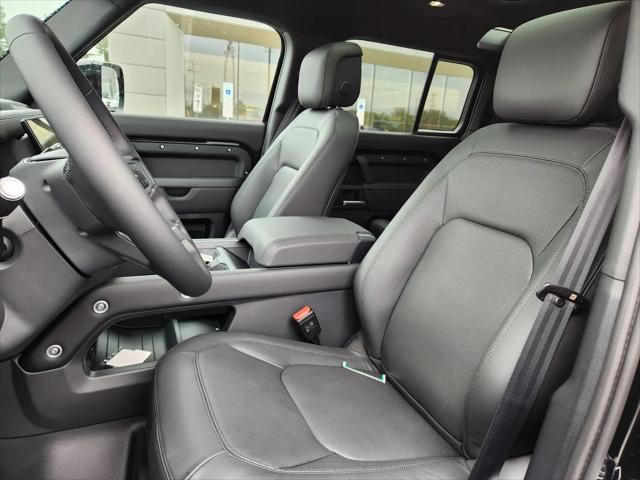 2026 Land Rover Defender P400 X-Dynamic SE
