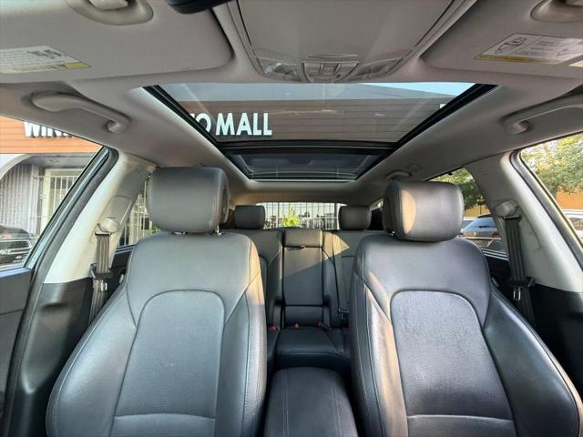 2017 Hyundai Santa Fe Sport 2.0T Ultimate