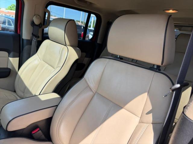 2009 HUMMER H3 Base