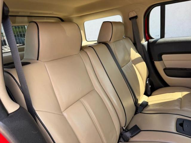 2009 HUMMER H3 Base