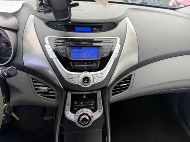 2012 Hyundai Elantra Limited (Ulsan Plant)