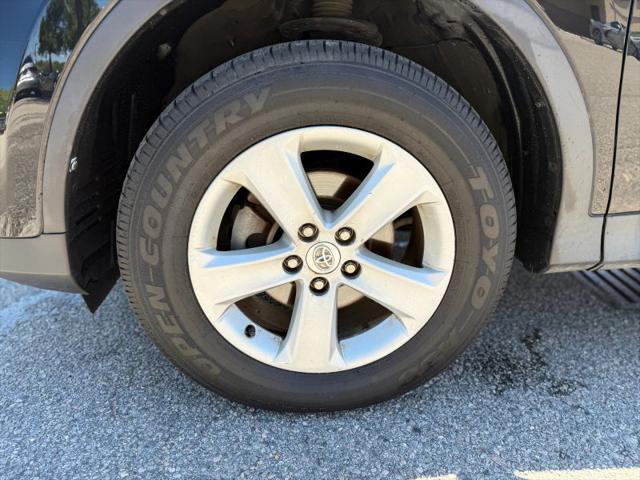 2013 Toyota RAV4 XLE