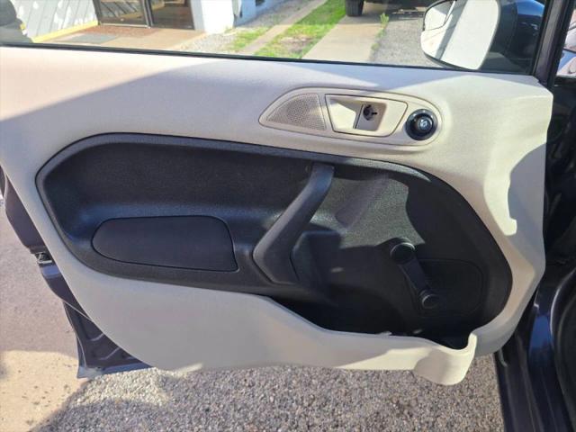2013 Ford Fiesta S