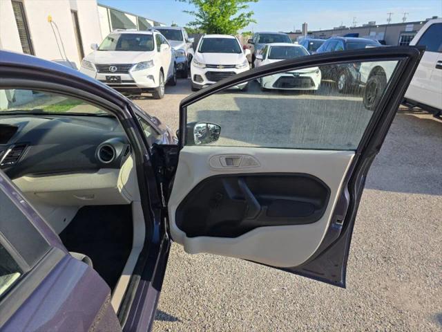 2013 Ford Fiesta S