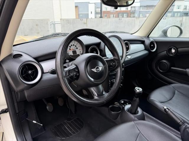 2012 MINI Cooper Cooper