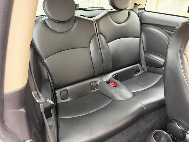 2012 MINI Cooper Cooper