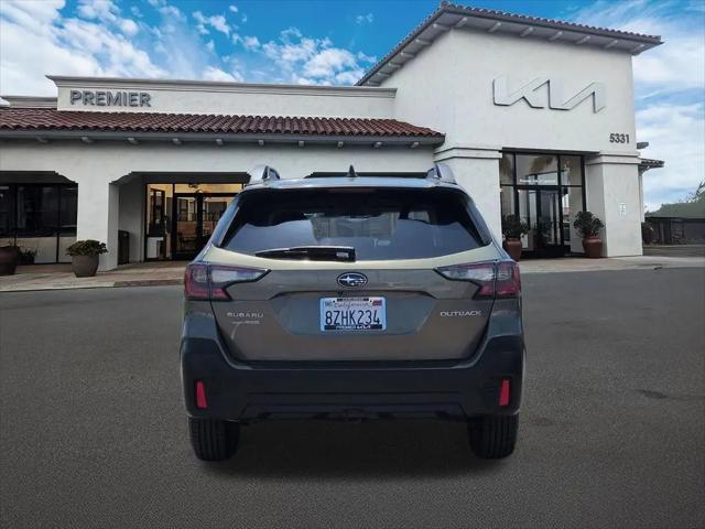 2022 Subaru Outback Premium