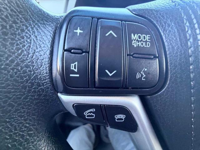 2017 Toyota Sienna LE 8 Passenger