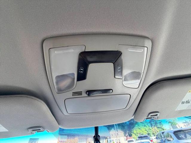 2017 Toyota Sienna LE 8 Passenger