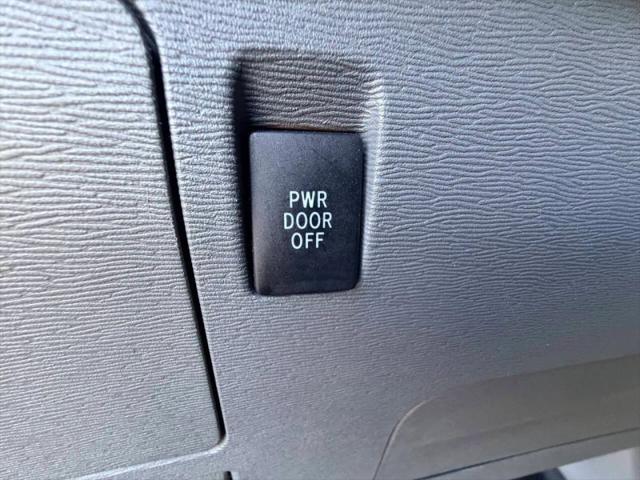 2017 Toyota Sienna LE 8 Passenger