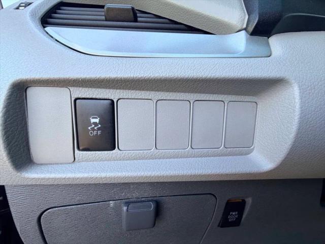 2017 Toyota Sienna LE 8 Passenger