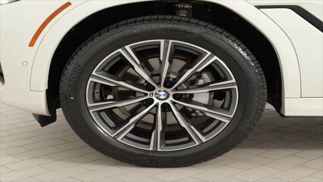 2022 BMW X6 xDrive40i
