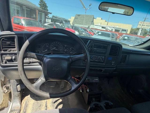 2002 Chevrolet Silverado 2500 Base