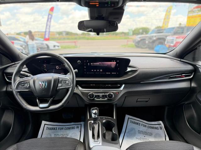 2024 Buick NV Preferred FWD