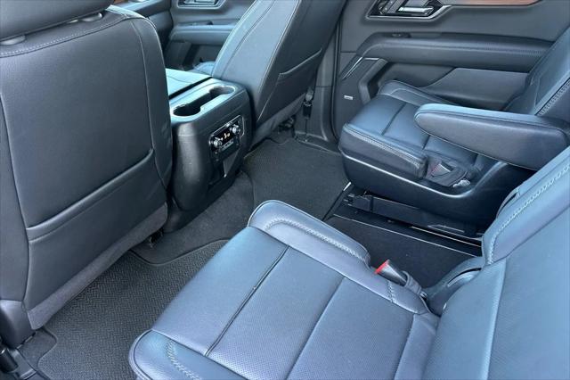 2025 GMC Yukon XL 4WD Denali