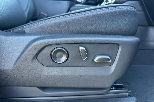 2025 GMC Yukon XL 4WD Denali