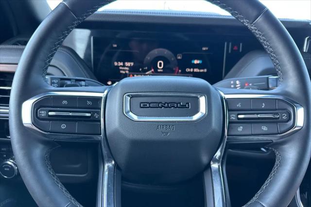 2025 GMC Yukon XL 4WD Denali