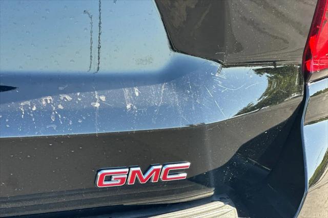 2025 GMC Yukon XL 4WD Denali