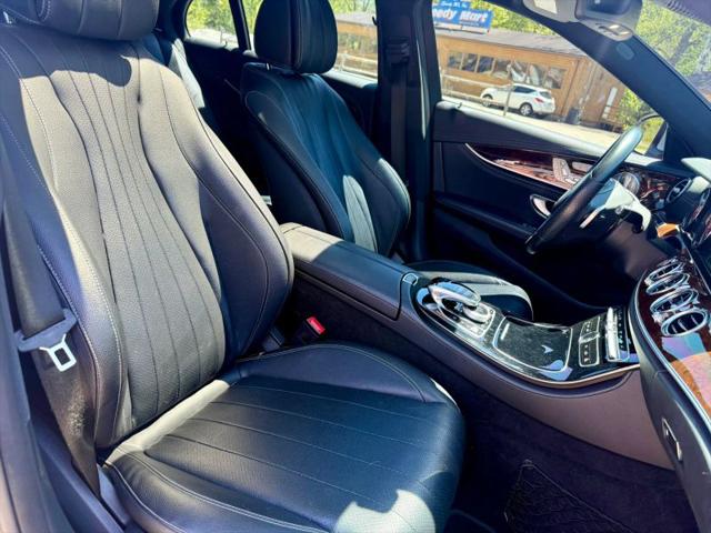 2017 Mercedes-Benz E-CLASS E 300 E 300