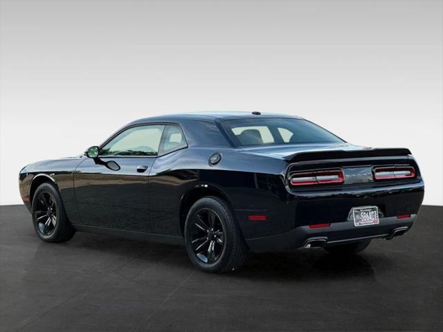 2017 Dodge Challenger SXT