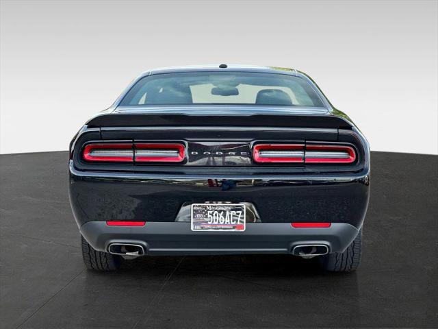 2017 Dodge Challenger SXT