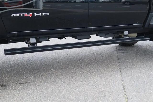 2025 GMC Sierra 3500HD Crew Cab, Standard Bed, AT4, 4WD