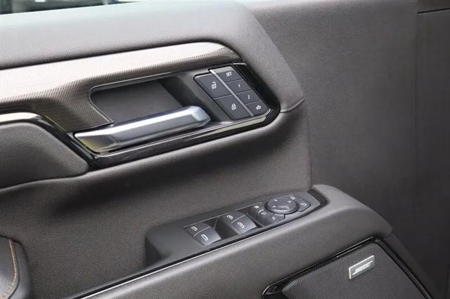 2025 GMC Sierra 3500HD Crew Cab, Standard Bed, AT4, 4WD