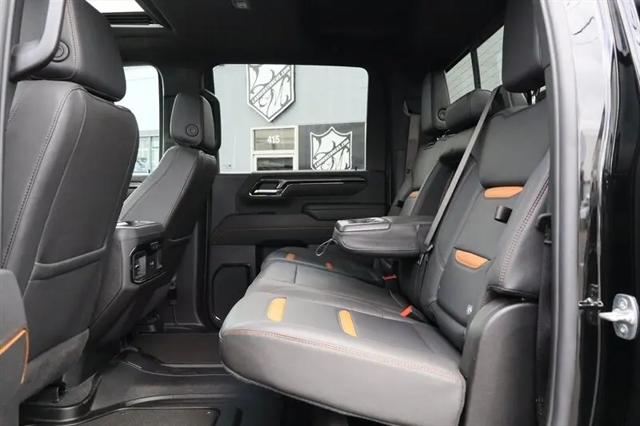 2025 GMC Sierra 3500HD Crew Cab, Standard Bed, AT4, 4WD