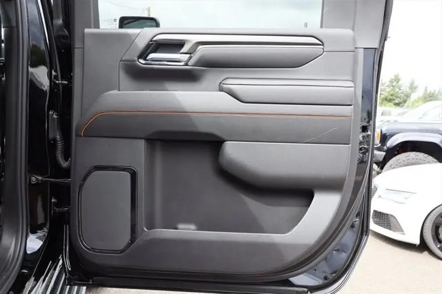 2025 GMC Sierra 3500HD Crew Cab, Standard Bed, AT4, 4WD
