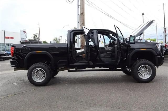 2025 GMC Sierra 3500HD Crew Cab, Standard Bed, AT4, 4WD